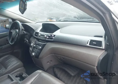 2011 Honda Odyssey Touring/Touring Elite z USA, uszkodzony, nr VIN 5FNRL5H90BB024351